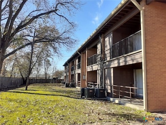 308 N 14th St, Killeen, TX 76541