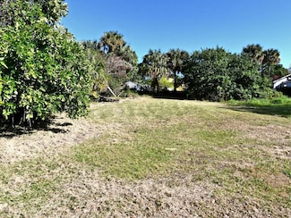 706 Dundas Ct, Fort Pierce, FL 34950