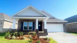 8133 Fir Tree Dr, Milton, FL 32583