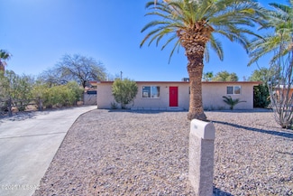 2938 E 24th St, Tucson, AZ 85713