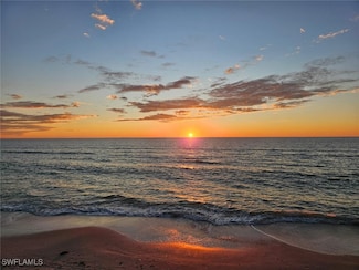 7905 Cocobay Dr Unit 15, Naples, FL 34108