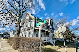 2 Fremont St, Plymouth, MA 02360