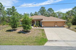 39 Linder St, Homosassa, FL 34446