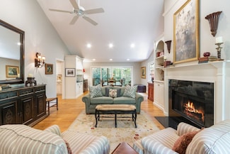 24 Stoney Creek Rd, Highlands, NC 28741