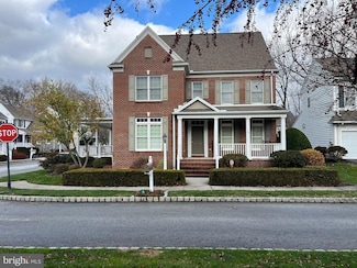 19 Thicket Ln, Lancaster, PA 17602