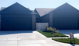 16334 W Lynndale St, Wichita, KS 67052