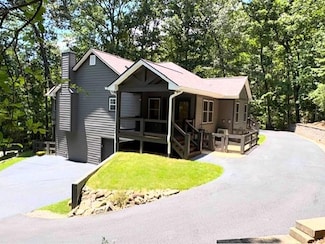 668 Gold Cove Dr, Dahlonega, GA 30533