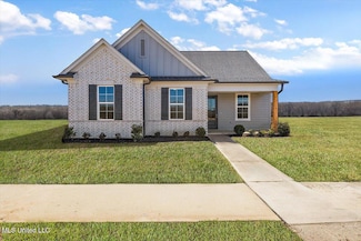 597 Sunflower St, Hernando, MS 38651