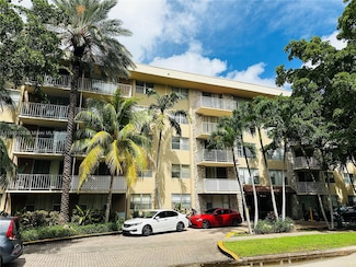 1805 Sans Souci Blvd Unit 418, North Miami, FL 33181