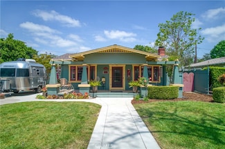 221 Jacaranda Place, Fullerton, CA 92832