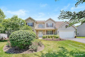 1387 Essex Dr, Hoffman Estates, IL 60192