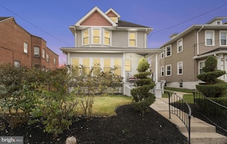 934 12th Ave, Prospect Park, PA 19076