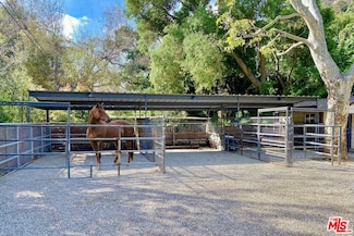 1787 Old Ranch Rd, Los Angeles, CA 90049