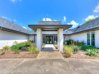 4107 Northhampton Dr, Norman, OK 73072