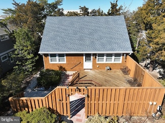 2007 Central Ave, Barnegat Light, NJ 08006