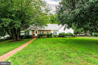 111 W Oak Ave, Easton, MD 21601