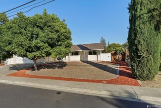 3333 Nutmeg Ln, Walnut Creek, CA 94598