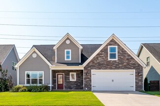 2560 Waterhaven Dr, Chattanooga, TN 37406