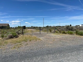 0 Noel (Apn: 5174) St Unit 220205178, Christmas Valley, OR 97641