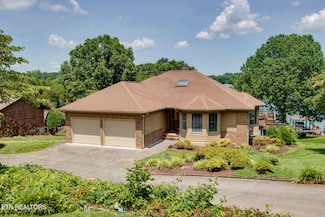 323 Kiyuga Way, Loudon, TN 37774