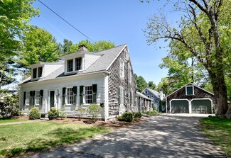 32 Pleasant St S, Natick, MA 01760
