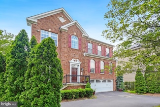 219 Bowen Ct, Annapolis, MD 21401