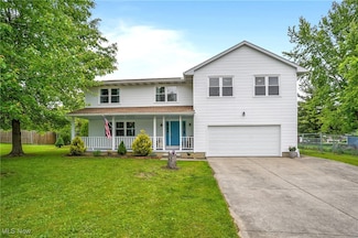 3177 Robin Dr, Ravenna, OH 44266