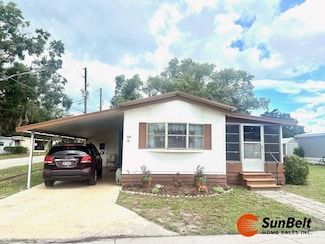 831 Mary St, Wildwood, FL 34785