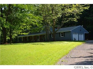 2320 Wilson Dr, Marcellus, NY 13108