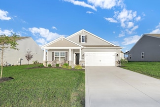 272 Mannaseh Dr W, Granville, OH 43023