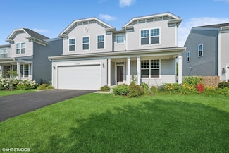 130 Gala Dr, Mundelein, IL 60060