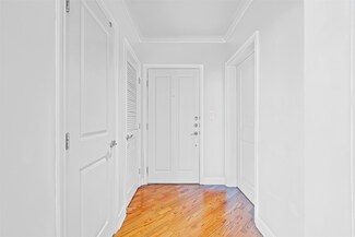 500 Throckmorton St Unit 2701, Fort Worth, TX 76102
