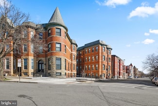 2201 Brookfield Ave Unit 202, Baltimore, MD 21217