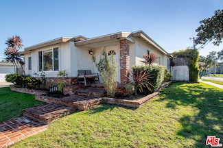 6322 W 79th St, Los Angeles, CA 90045