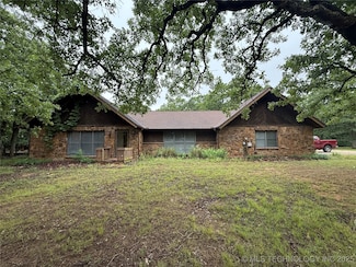 1808 N Woodland Way, Drumright, OK 74030