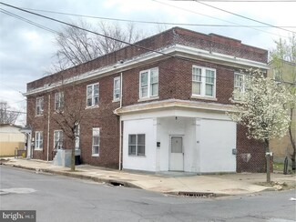 102 Cleveland Ave, Trenton, NJ 08609