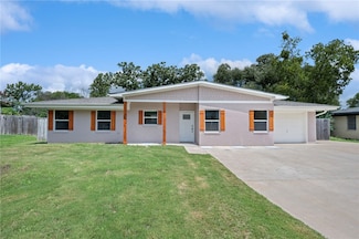 304 Dunn St, Bryan, TX 77801