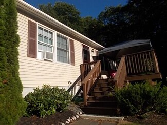 97 Mountain Dr, New Durham, NH 03855