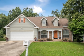 6747 Sawtooth Dr, Ooltewah, TN 37363
