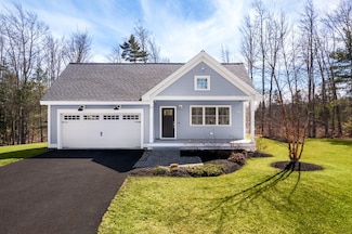 37 Cider Press Ln, Wells, ME 04090