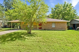 112 Laurie Ln, Willis, TX 77378
