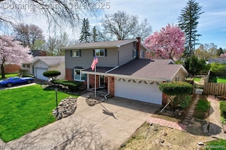 1024 Skyview Dr, Flushing, MI 48433
