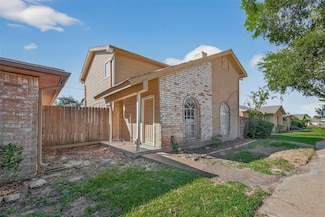 13175 Clarewood Dr, Houston, TX 77072