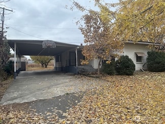 6450 Gap Rd, Outlook, WA 98938