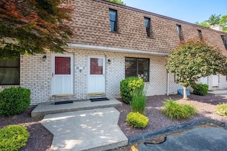 37 Granby Heights, Granby, MA 01033