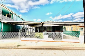 1712 San Eduardo Ave, Laredo, TX 78040