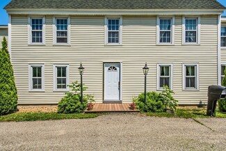8 W Main St, Brookfield, MA 01506