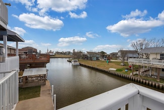 126 Driftwood Rd, Freeport, TX 77541