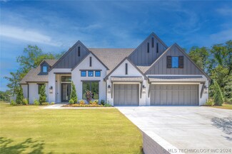 1307 Falls Dr, Sapulpa, OK 74066