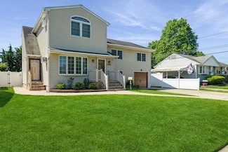 3512 Northview Ave, Wantagh, NY 11793